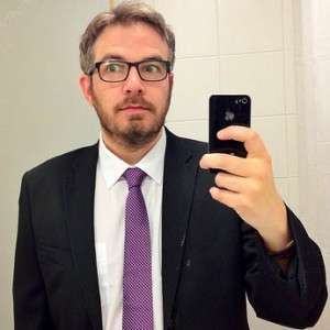 suit-consultant