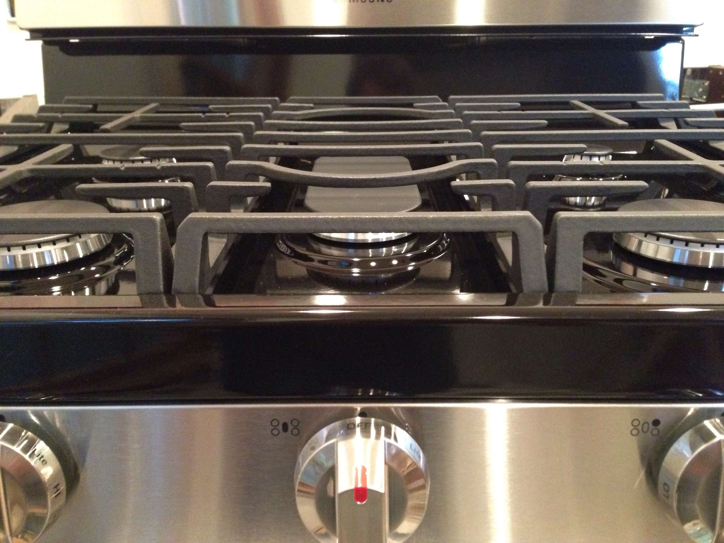 Read more about the article We have a stove. And it works!